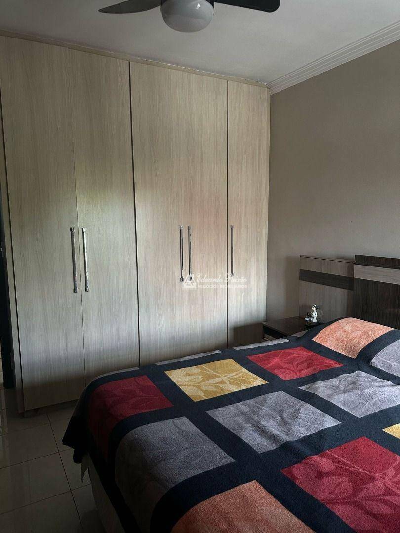 Sobrado à venda com 3 quartos, 206m² - Foto 9