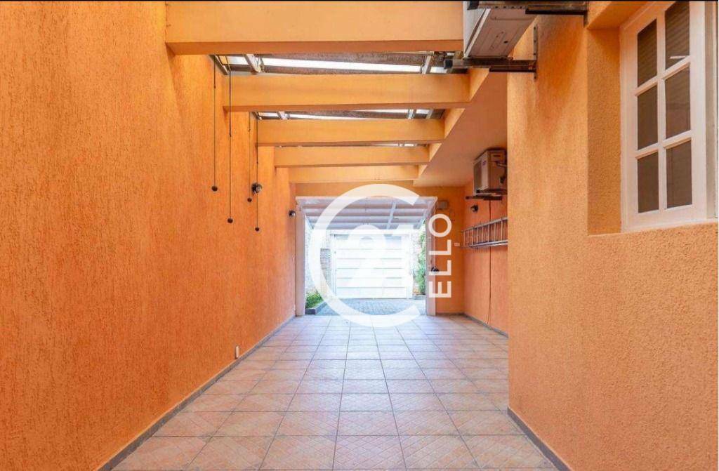 Casa à venda com 4 quartos, 220m² - Foto 4