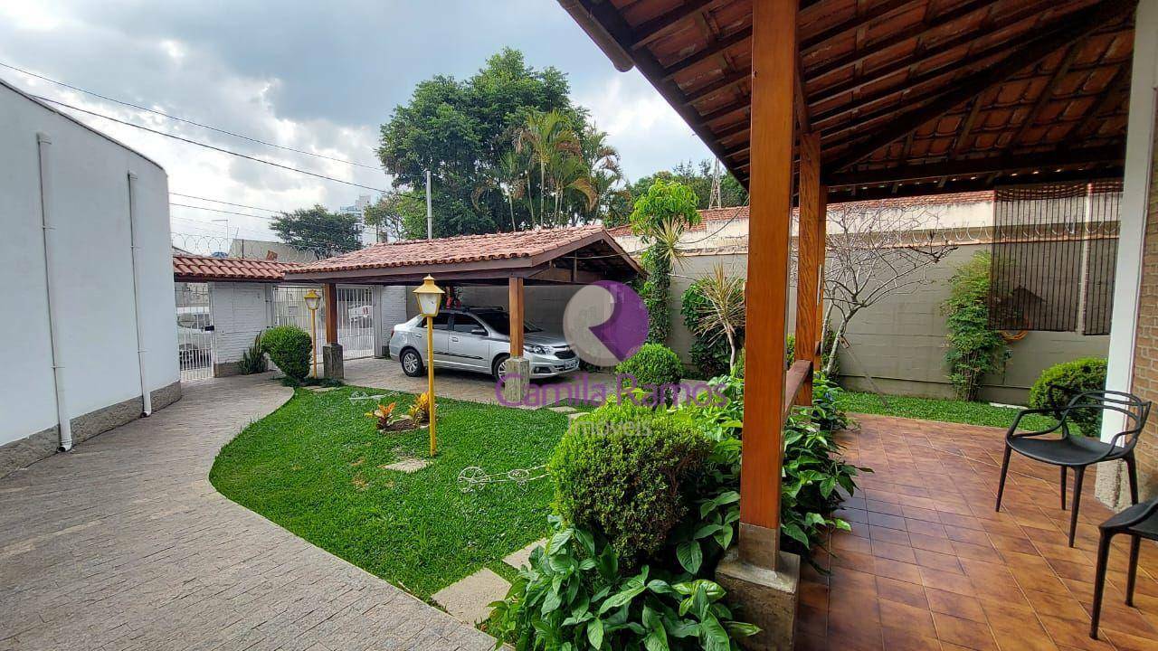 Casa para alugar com 3 quartos, 421m² - Foto 3