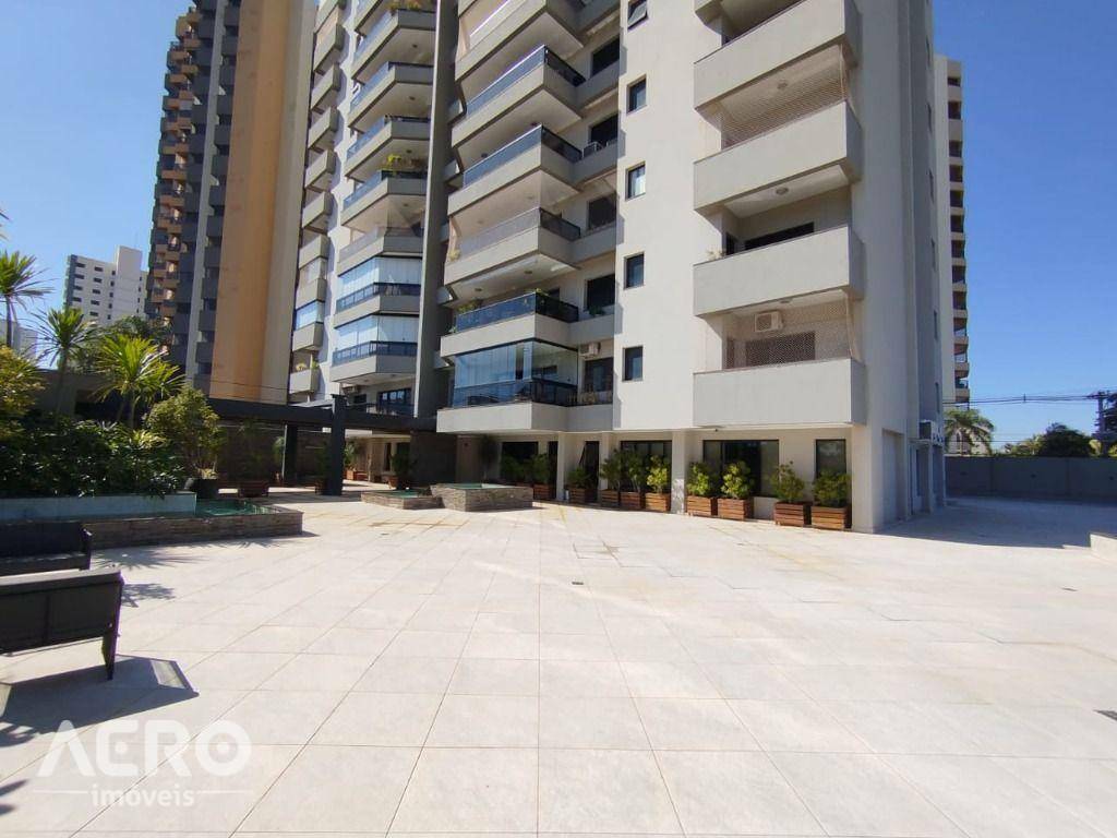 Apartamento para alugar com 3 quartos, 280m² - Foto 1