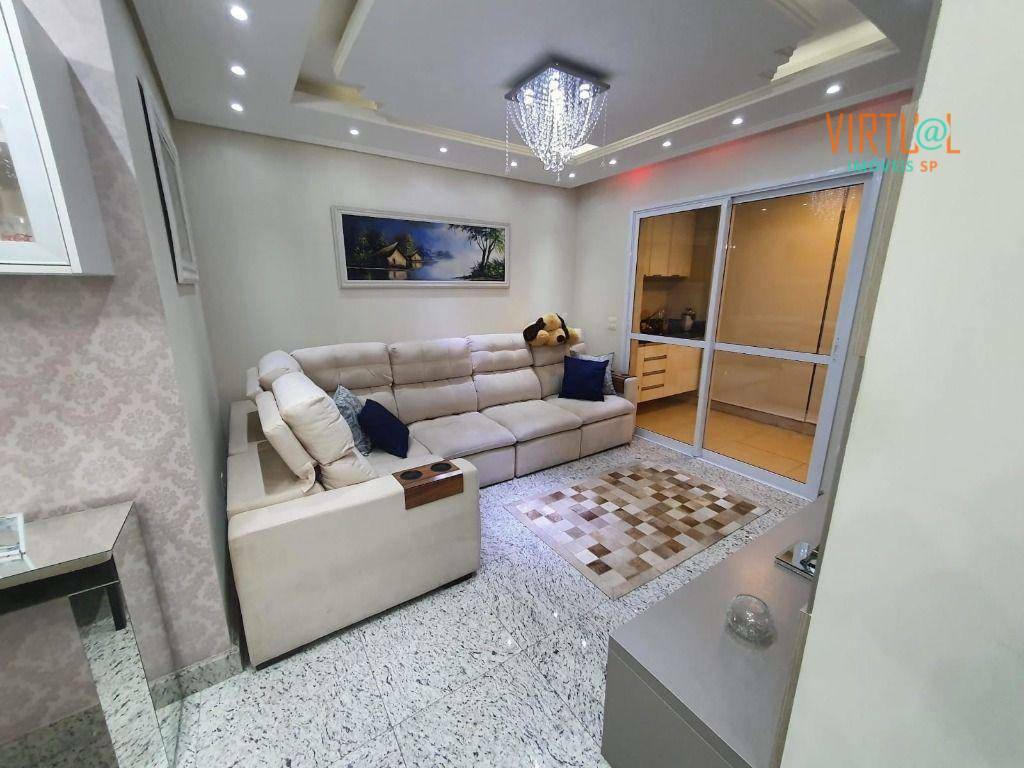 Apartamento à venda com 3 quartos, 72m² - Foto 1