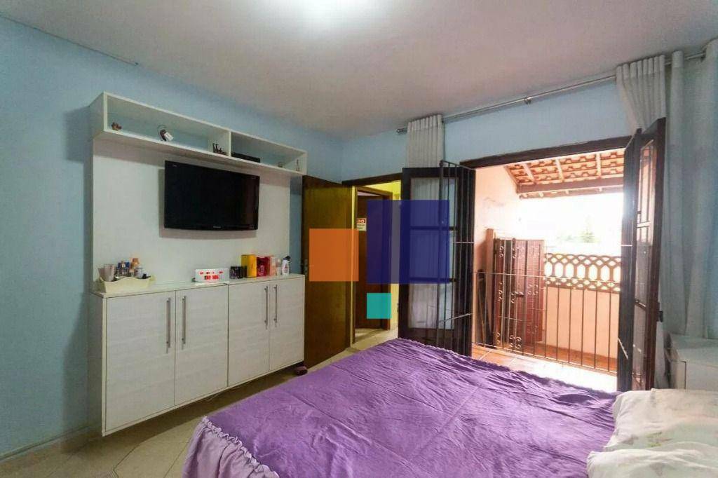 Sobrado à venda com 4 quartos, 274m² - Foto 27