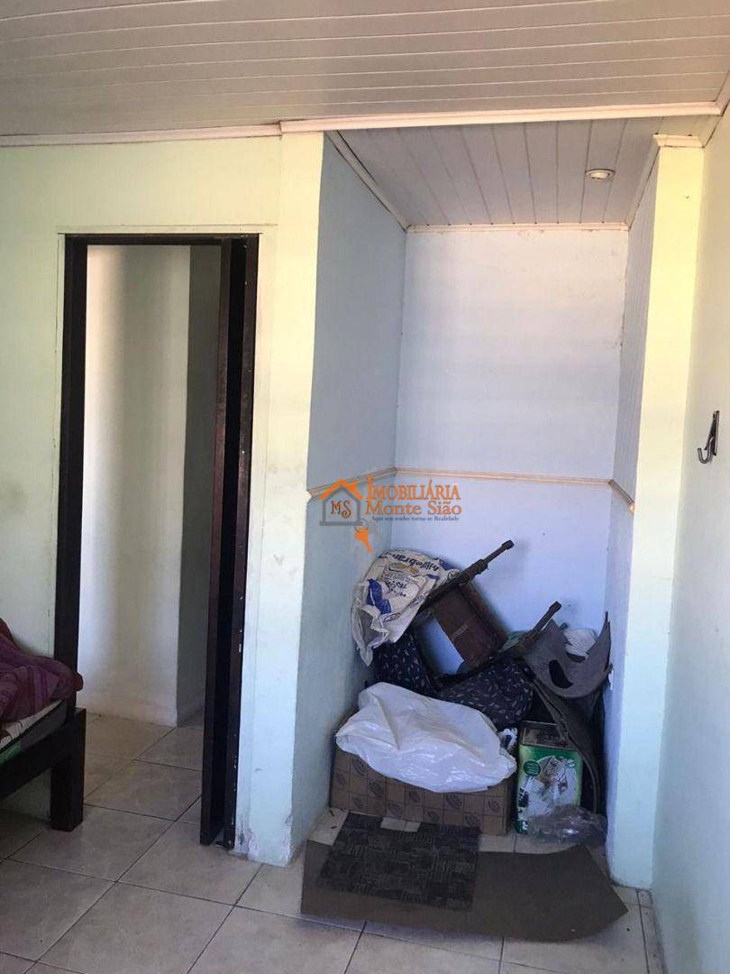 Casa à venda com 4 quartos, 65m² - Foto 8