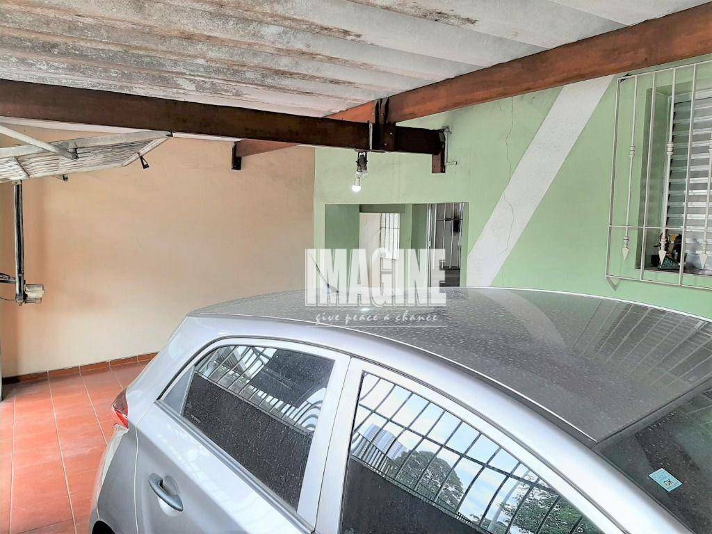 Casa à venda com 2 quartos, 250m² - Foto 2