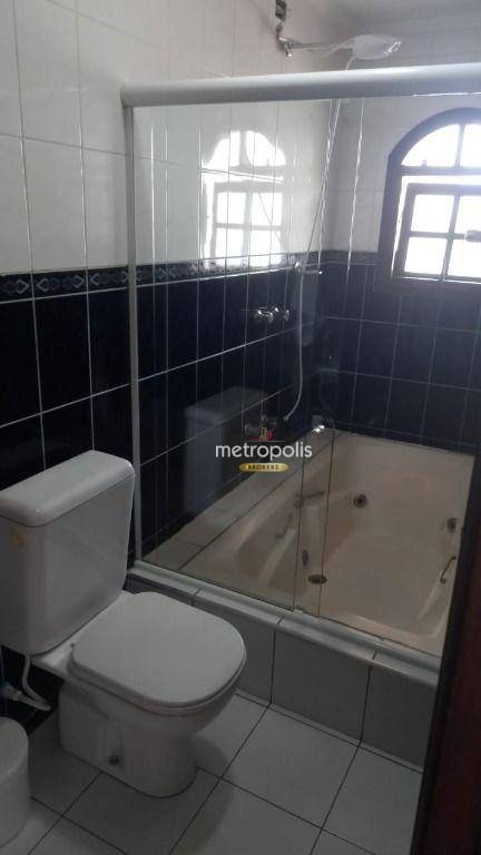 Sobrado à venda com 2 quartos, 233m² - Foto 15