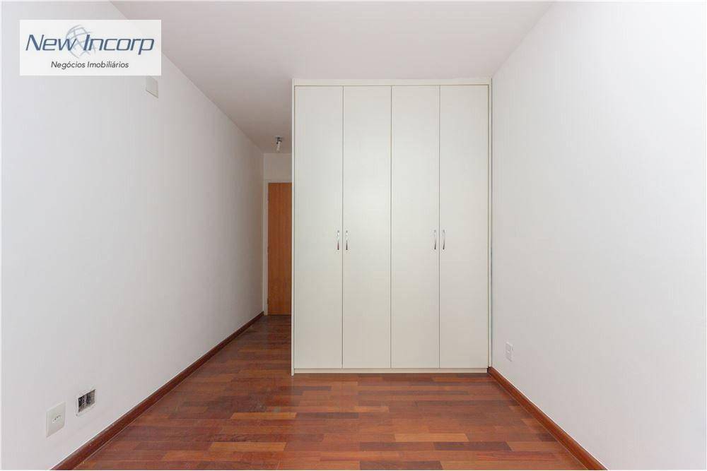 Apartamento à venda com 2 quartos, 70m² - Foto 14