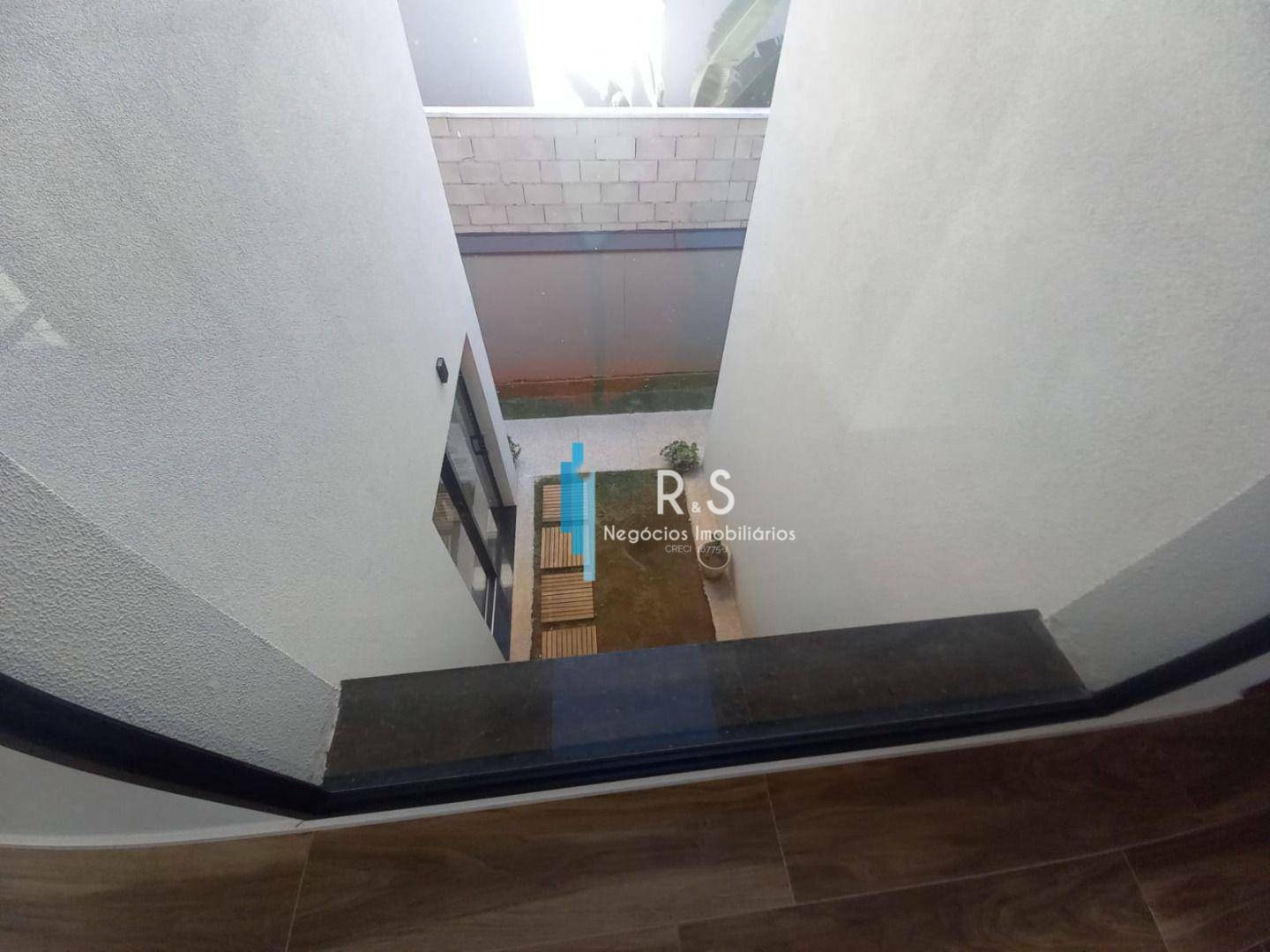 Casa de Condomínio à venda com 4 quartos, 230m² - Foto 15