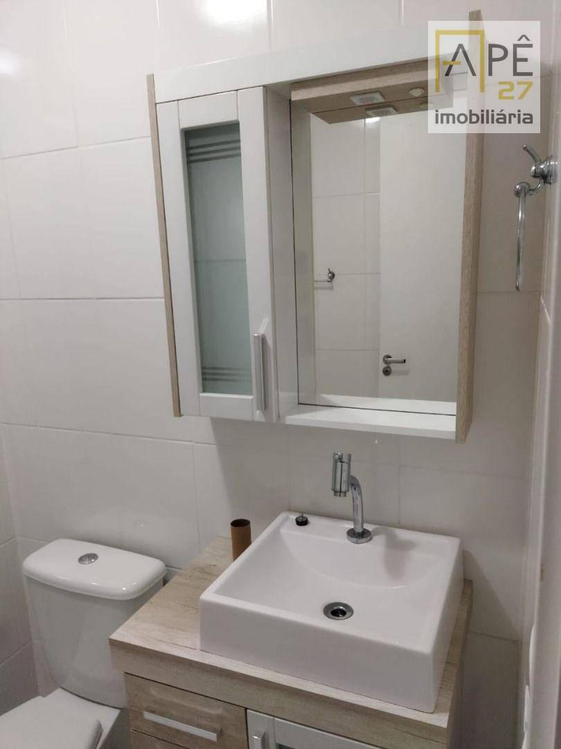 Apartamento para alugar com 2 quartos, 57m² - Foto 28