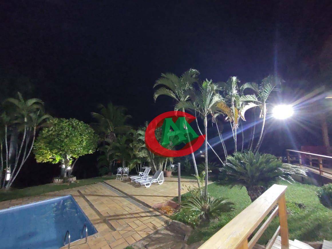 Casa de Condomínio à venda com 3 quartos, 380m² - Foto 25