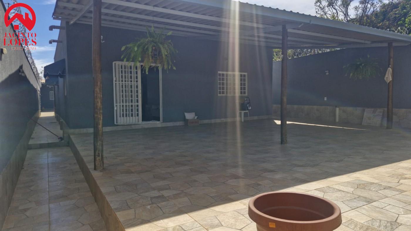 Casa de Condomínio à venda com 3 quartos, 250m² - Foto 36