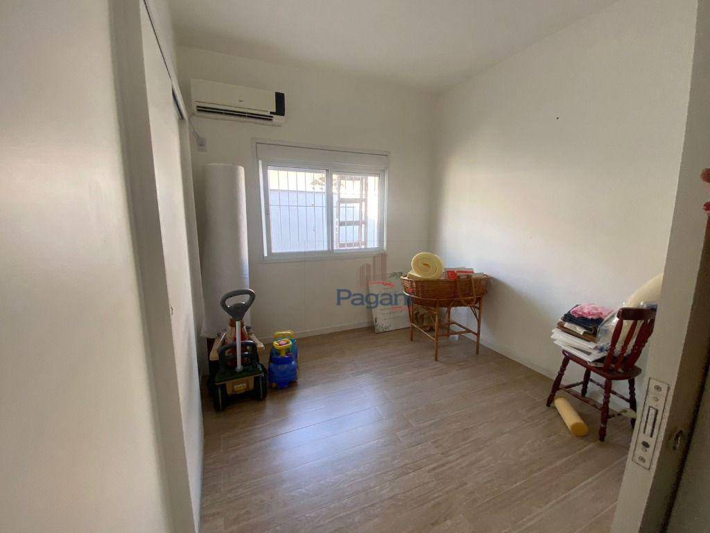 Casa à venda e aluguel com 6 quartos, 200m² - Foto 18