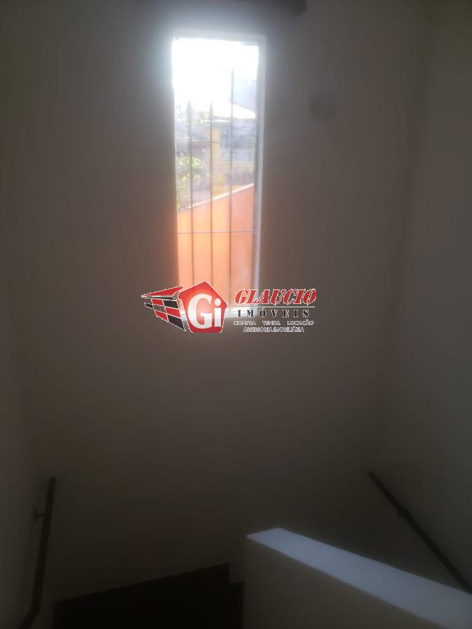 Sobrado para alugar com 3 quartos, 150m² - Foto 12