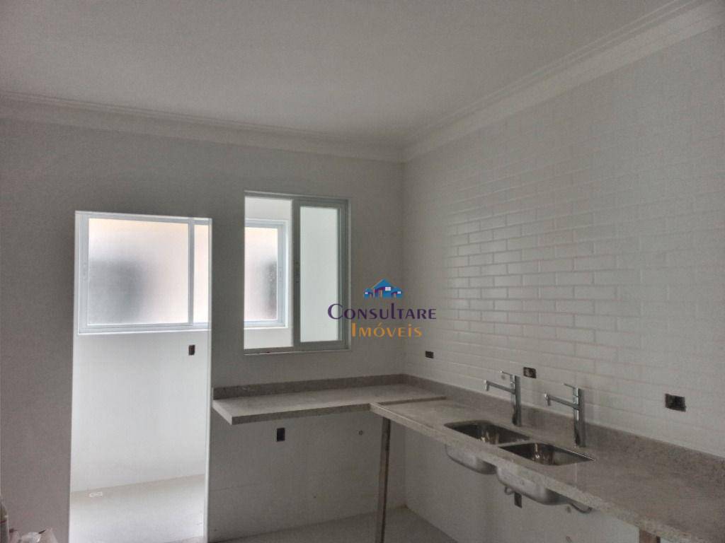 Casa à venda com 3 quartos, 150m² - Foto 4