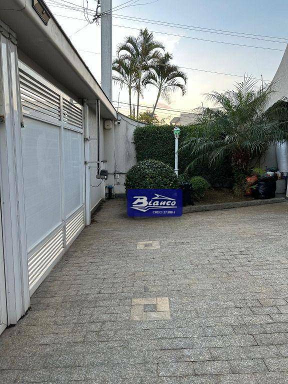 Sobrado à venda e aluguel com 3 quartos, 399m² - Foto 6