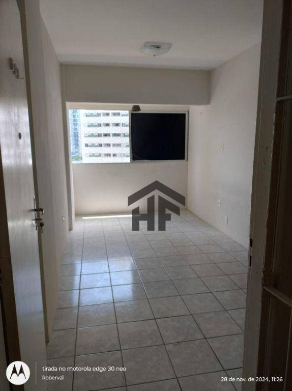 Apartamento à venda com 1 quarto, 42m² - Foto 4