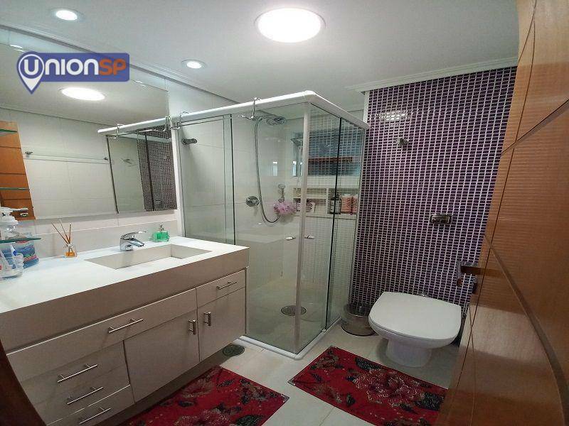 Apartamento à venda com 4 quartos, 190m² - Foto 32