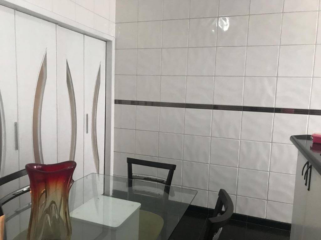 Sobrado à venda com 2 quartos, 241m² - Foto 24