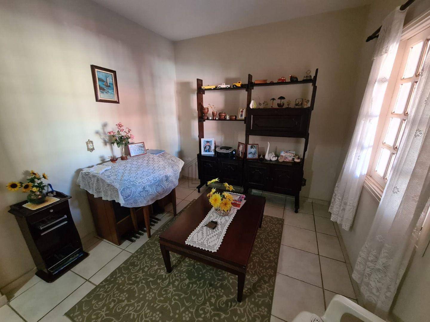 Casa, 3 quartos, 167 m² - Foto 4