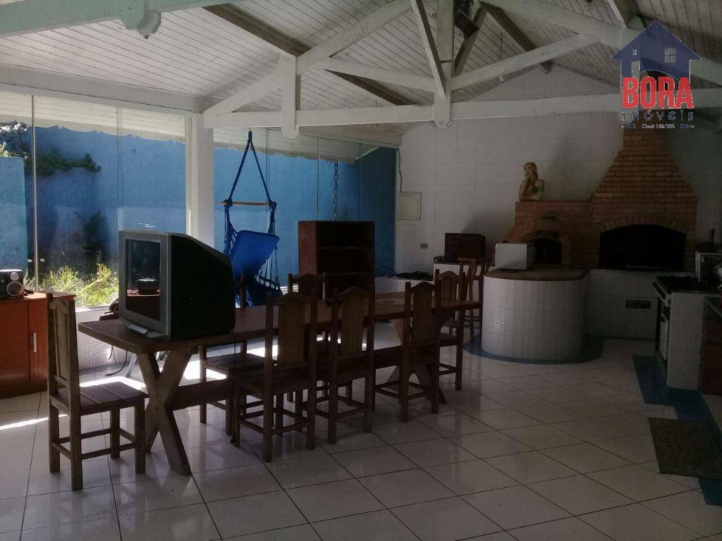 Casa de Condomínio à venda com 3 quartos, 800m² - Foto 4