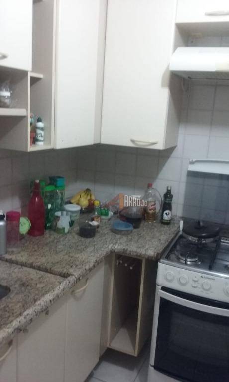 Apartamento à venda com 2 quartos, 53m² - Foto 32