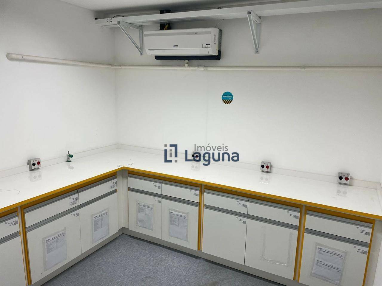 Prédio Inteiro para alugar, 2100m² - Foto 7