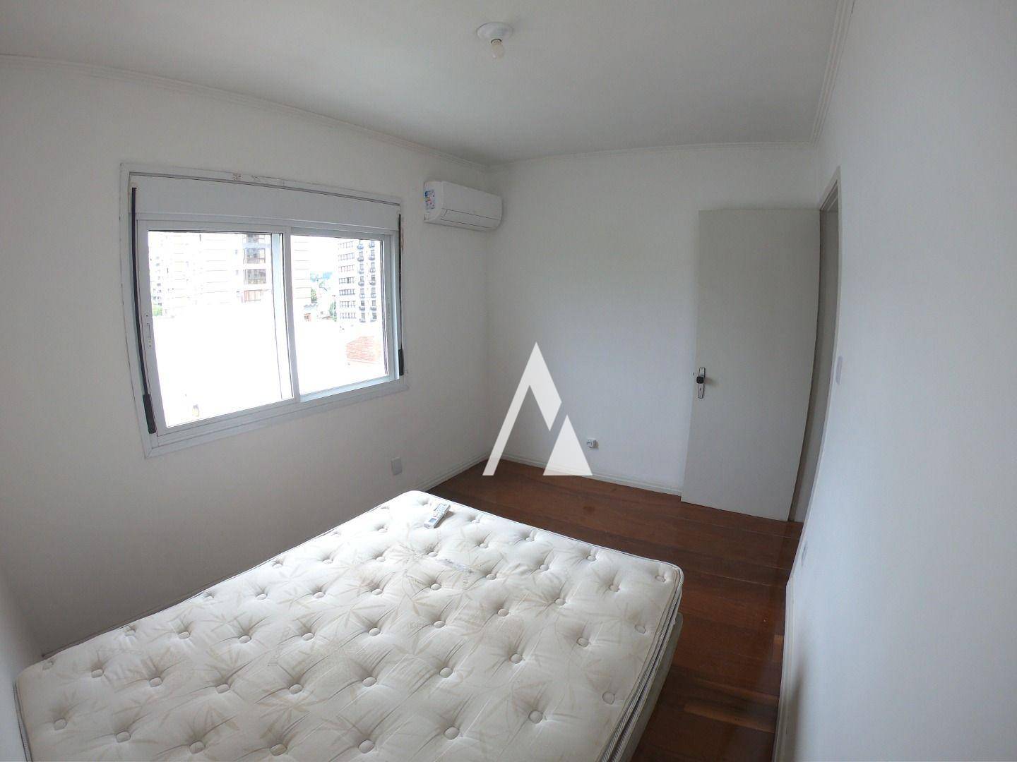 Apartamento para alugar com 1 quarto, 33m² - Foto 10