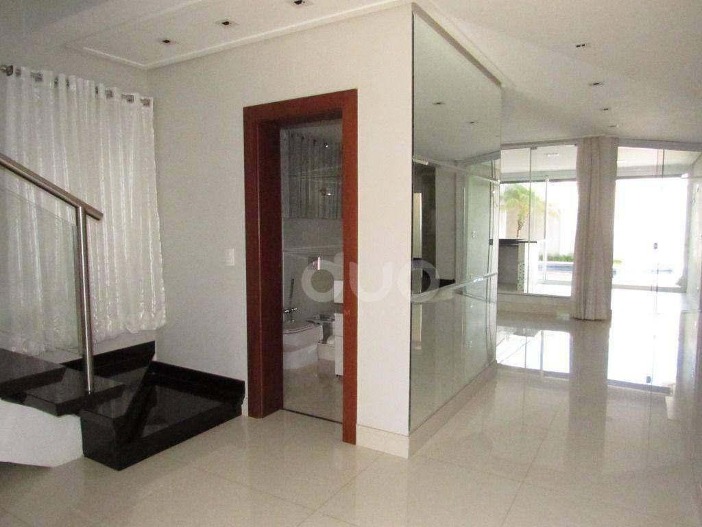 Casa de Condomínio à venda com 3 quartos, 279m² - Foto 2