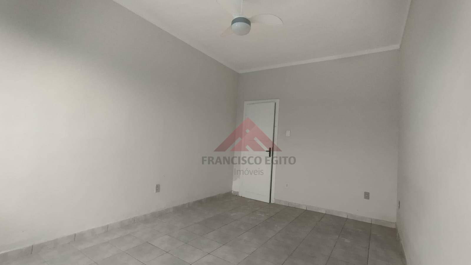 Casa para alugar com 1 quarto, 50m² - Foto 5