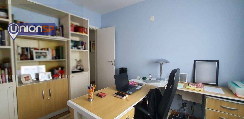 Apartamento à venda com 4 quartos, 180m² - Foto 9