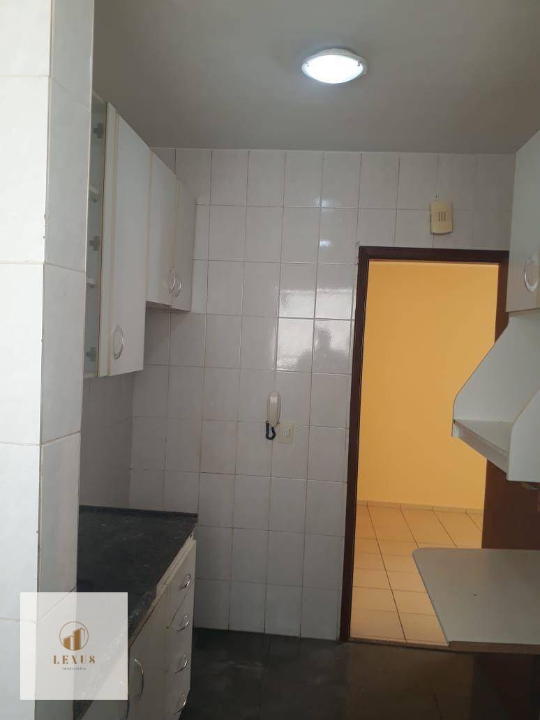 Apartamento à venda com 4 quartos, 95m² - Foto 4