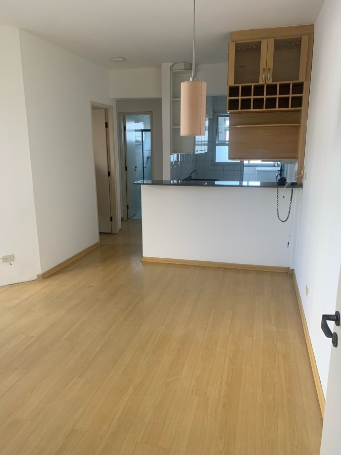 Apartamento à venda com 2 quartos, 58m² - Foto 2