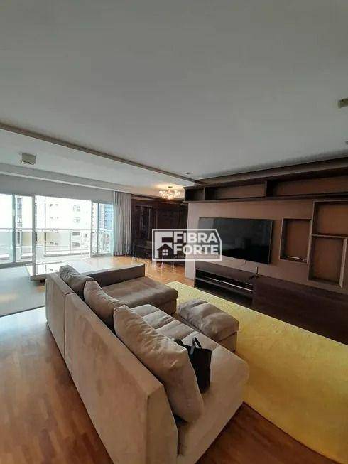 Apartamento à venda com 2 quartos, 150m² - Foto 5