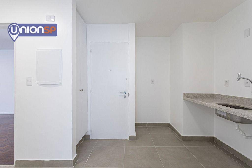 Apartamento à venda com 3 quartos, 107m² - Foto 15