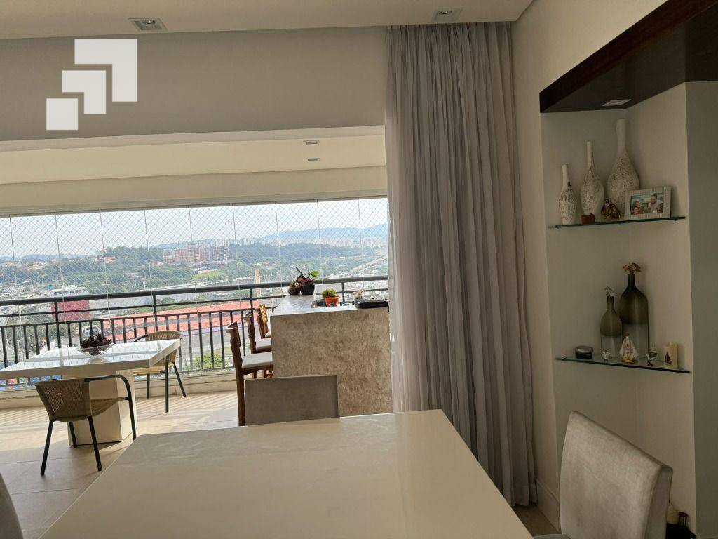 Apartamento à venda com 3 quartos, 117m² - Foto 3