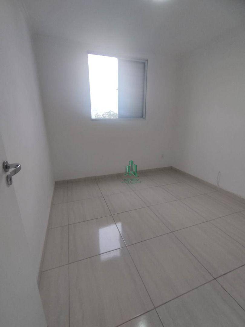 Apartamento à venda com 2 quartos, 44m² - Foto 12