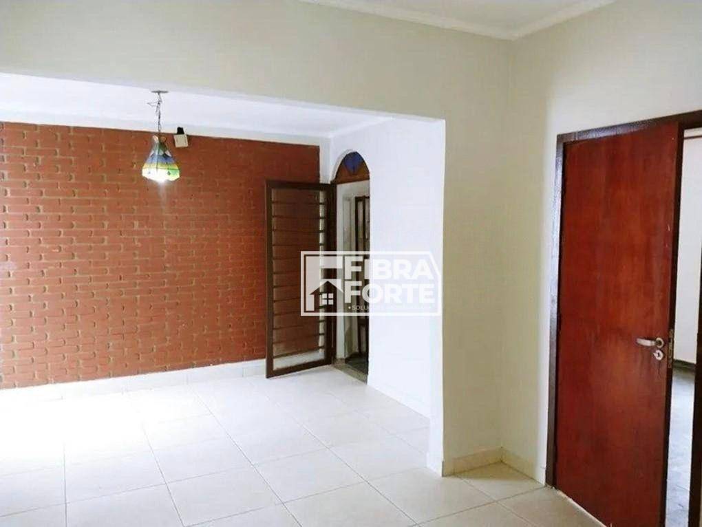 Casa à venda com 3 quartos, 170m² - Foto 3