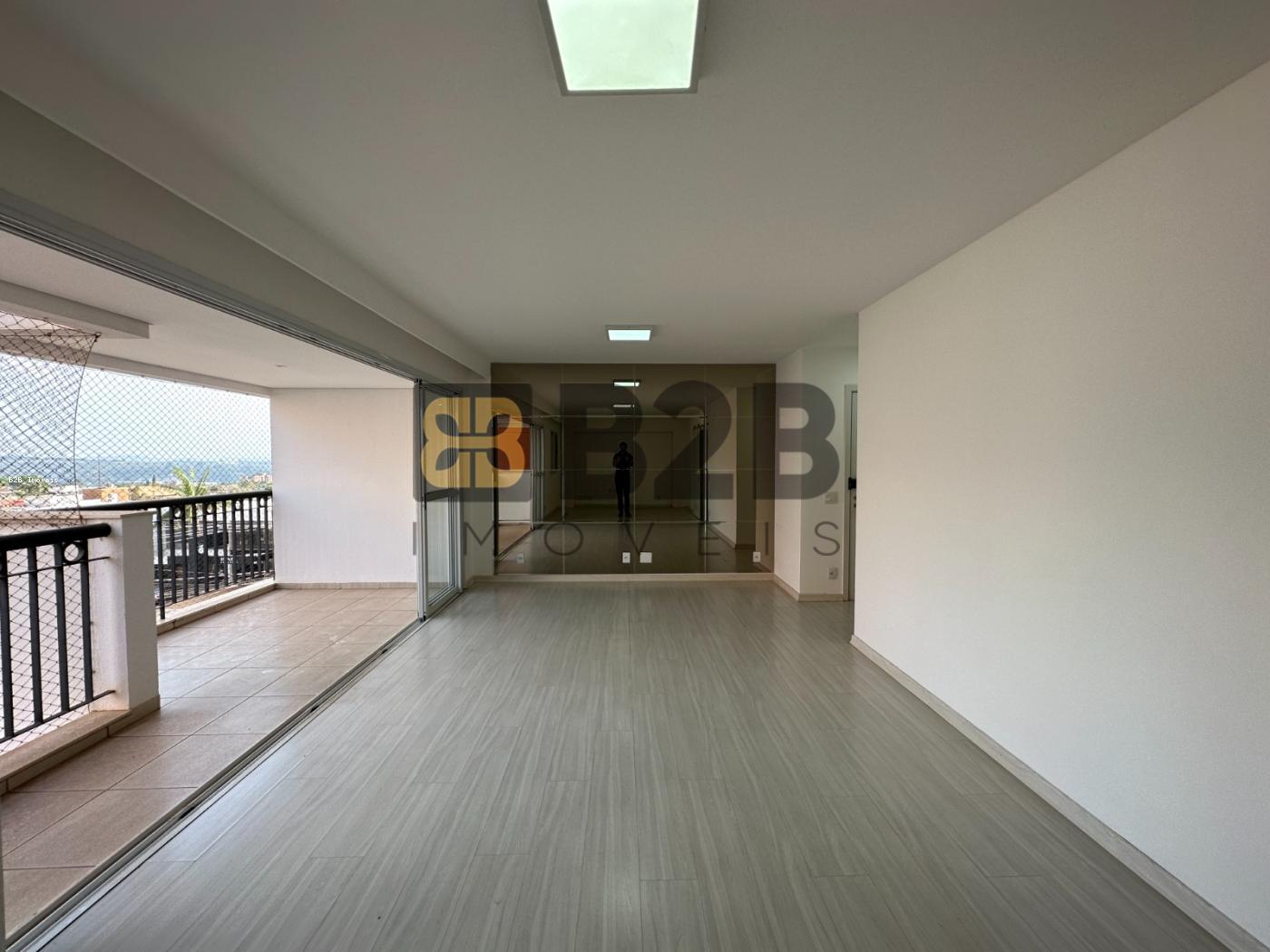 Apartamento à venda com 3 quartos, 135m² - Foto 9