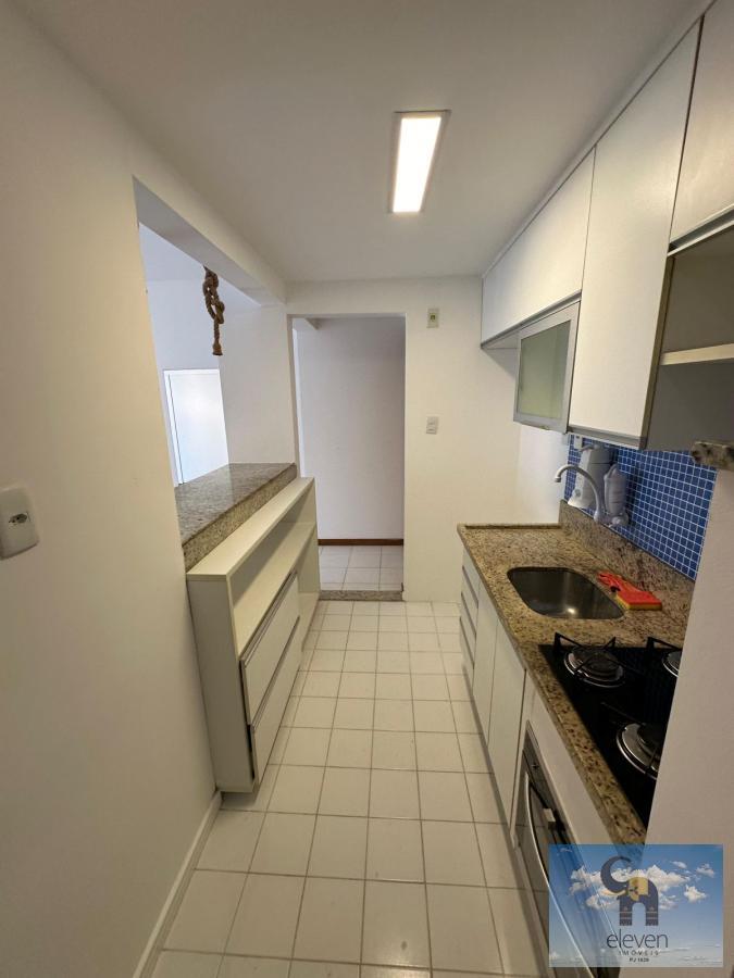 Apartamento à venda com 1 quarto, 42m² - Foto 17