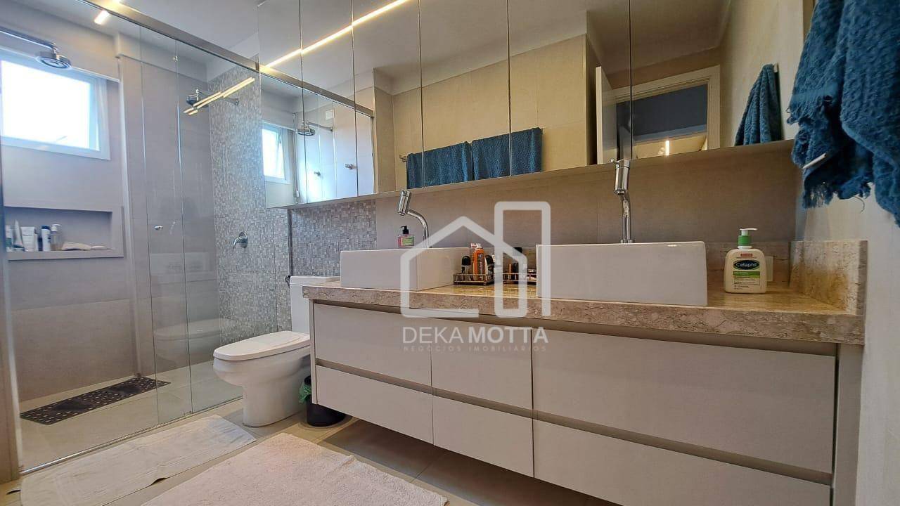 Apartamento à venda com 3 quartos, 198m² - Foto 6