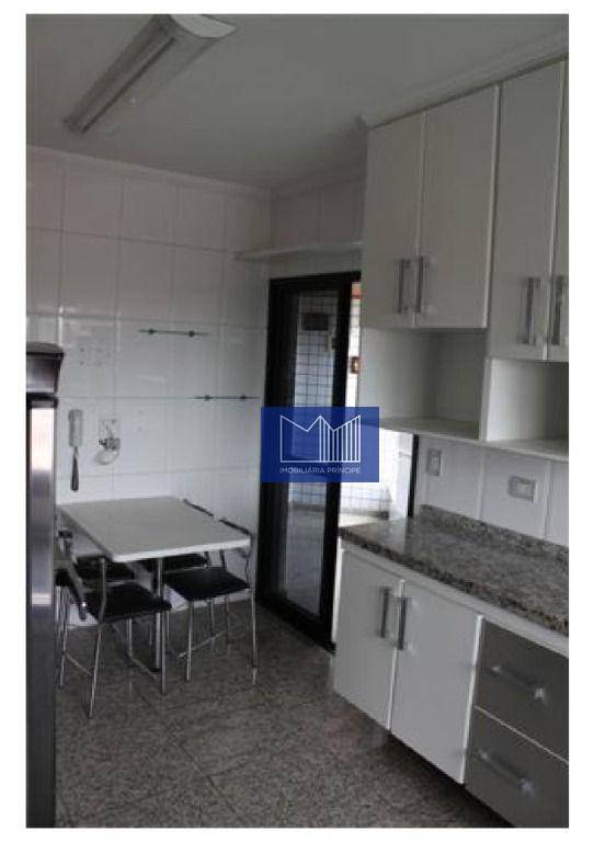 Apartamento à venda com 4 quartos, 230m² - Foto 4