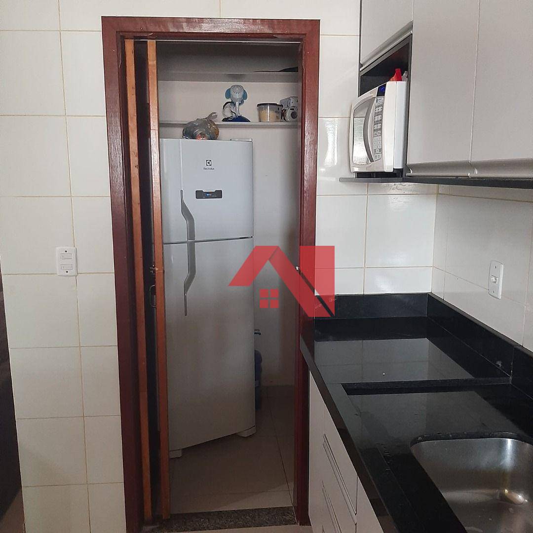 Sobrado à venda com 2 quartos, 140m² - Foto 9