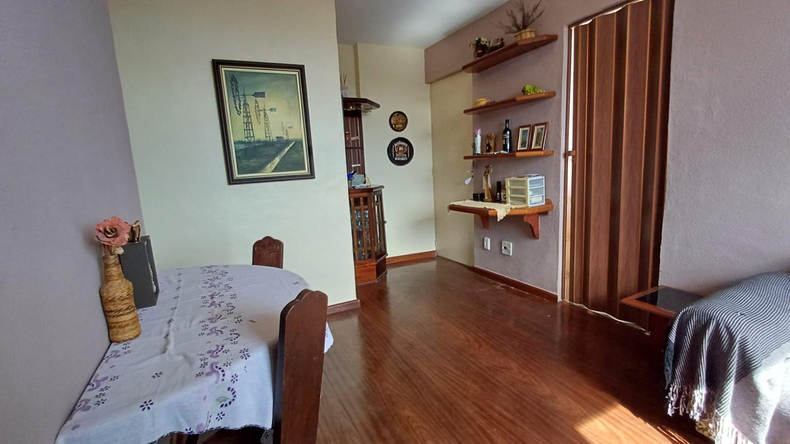 Apartamento à venda com 2 quartos, 60m² - Foto 5