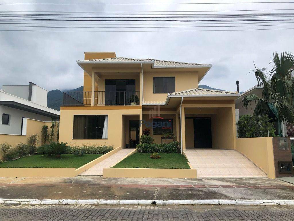 Casa de Condomínio à venda com 4 quartos, 278m² - Foto 1