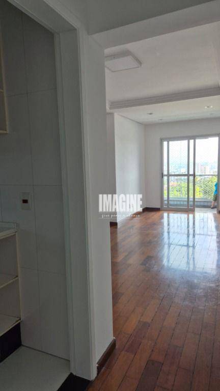 Apartamento à venda com 2 quartos, 60m² - Foto 3