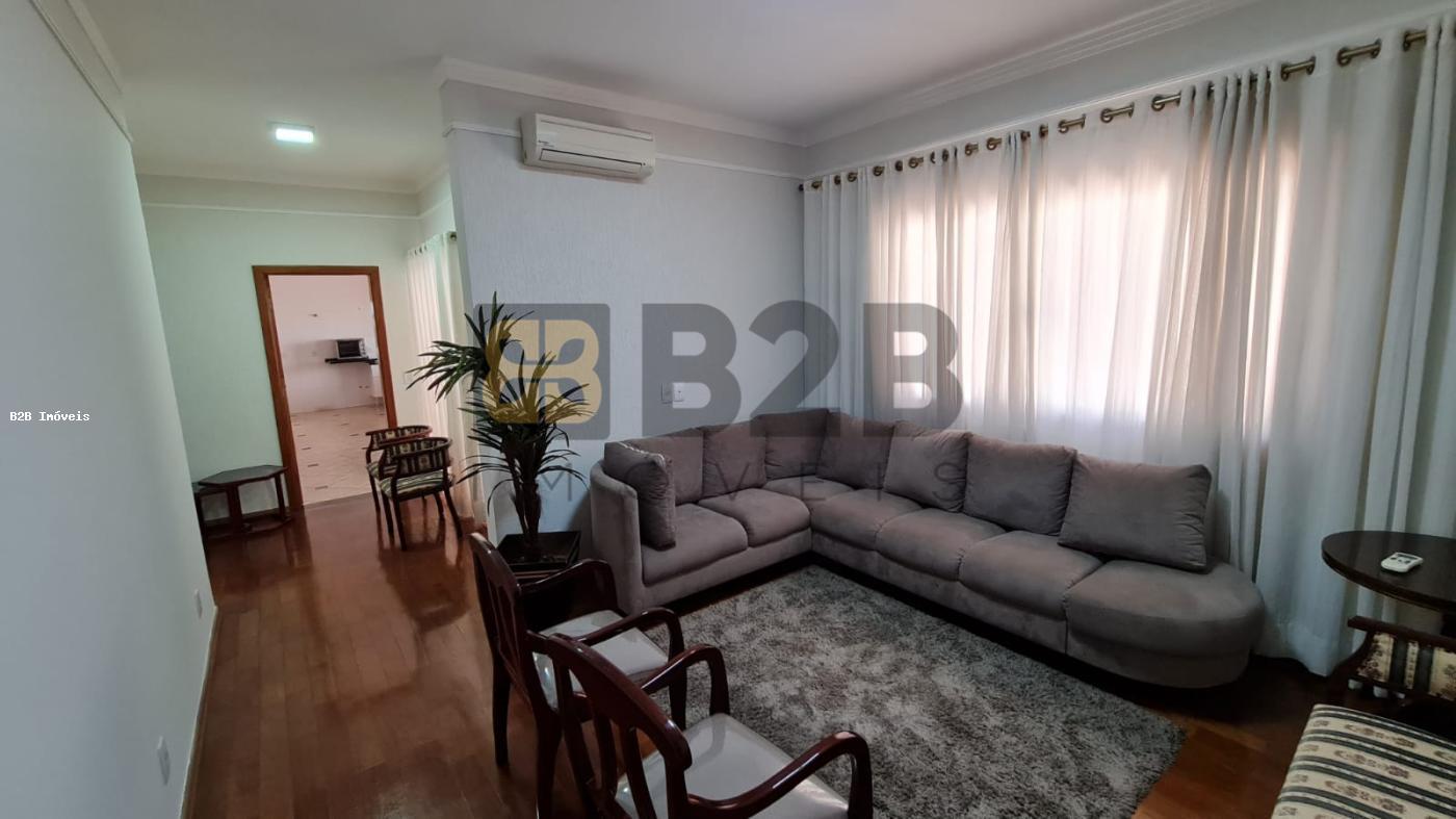 Casa à venda com 3 quartos, 270m² - Foto 7