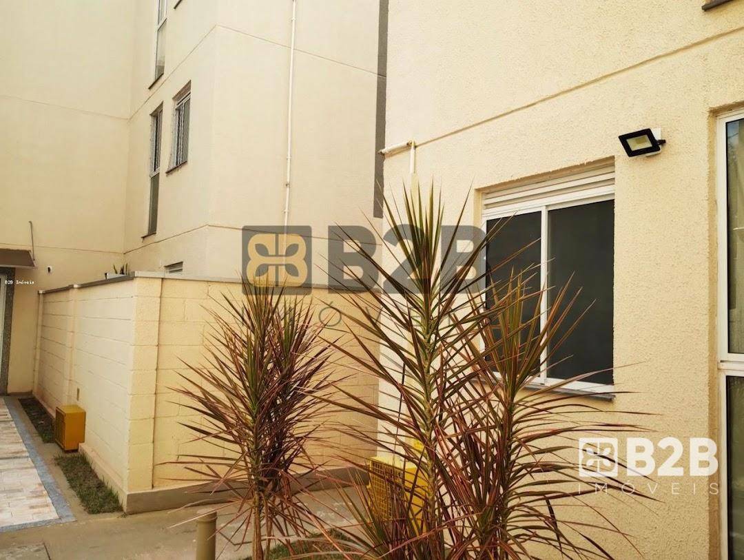 Apartamento à venda com 2 quartos, 42m² - Foto 9