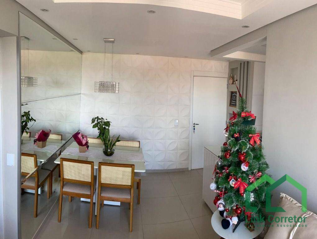 Apartamento à venda com 2 quartos, 58m² - Foto 4