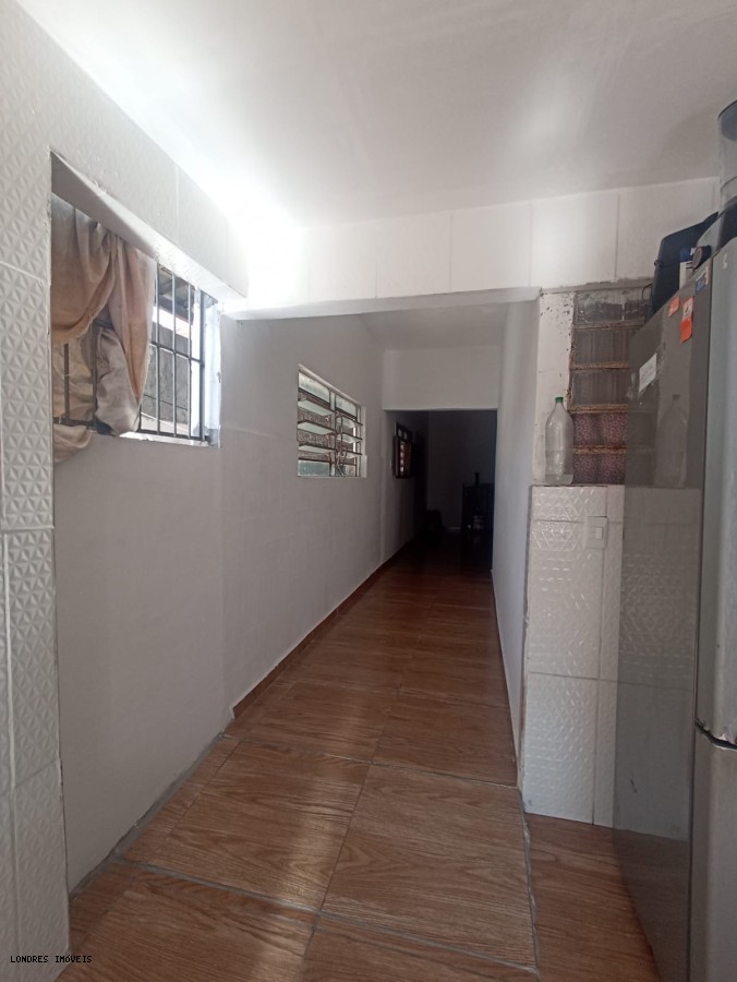 Casa à venda com 5 quartos, 200m² - Foto 23
