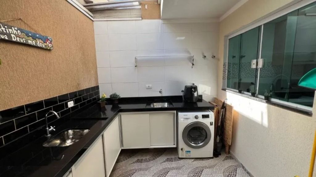 Sobrado à venda com 3 quartos, 160m² - Foto 4