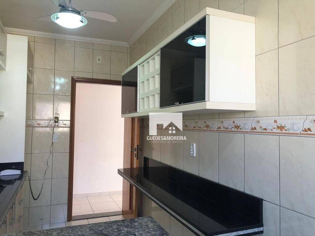 Apartamento à venda com 3 quartos, 82m² - Foto 6